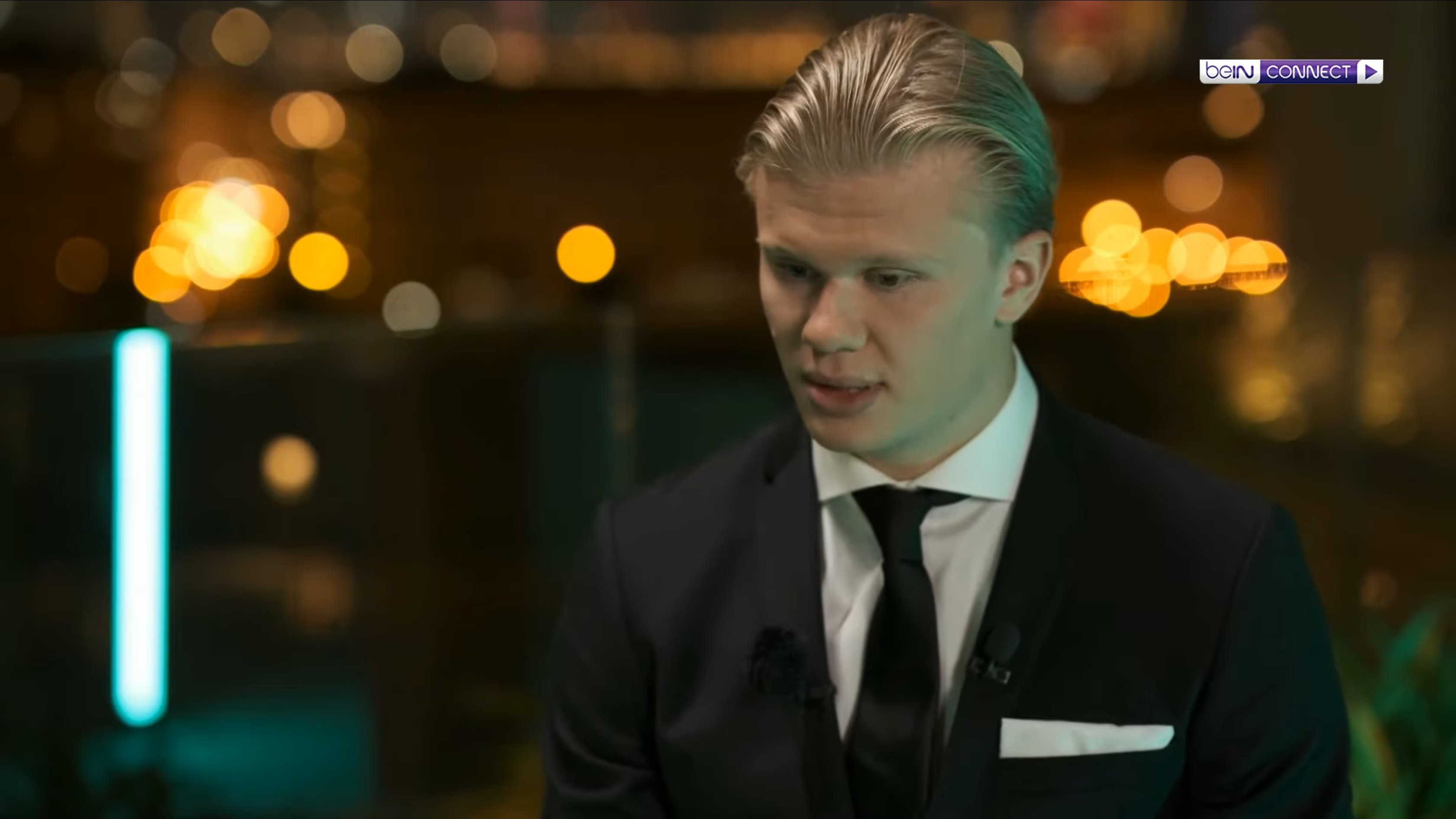 巴萨得知梅西金球奖,2019梅西当选世界足球先生