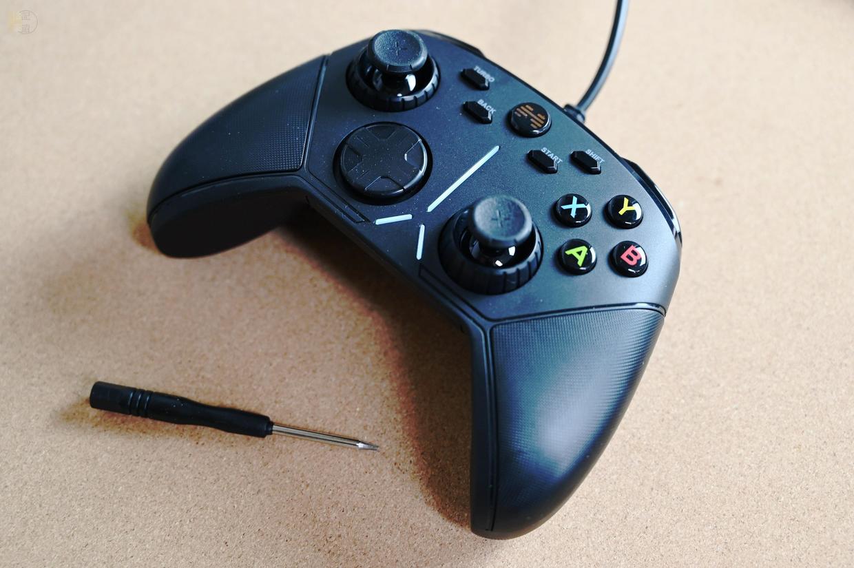 手柄推荐北通阿修罗3,北通阿修罗3摇杆精确度