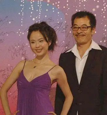 何晴刘威许亚军,刘威何晴张晞许亚军