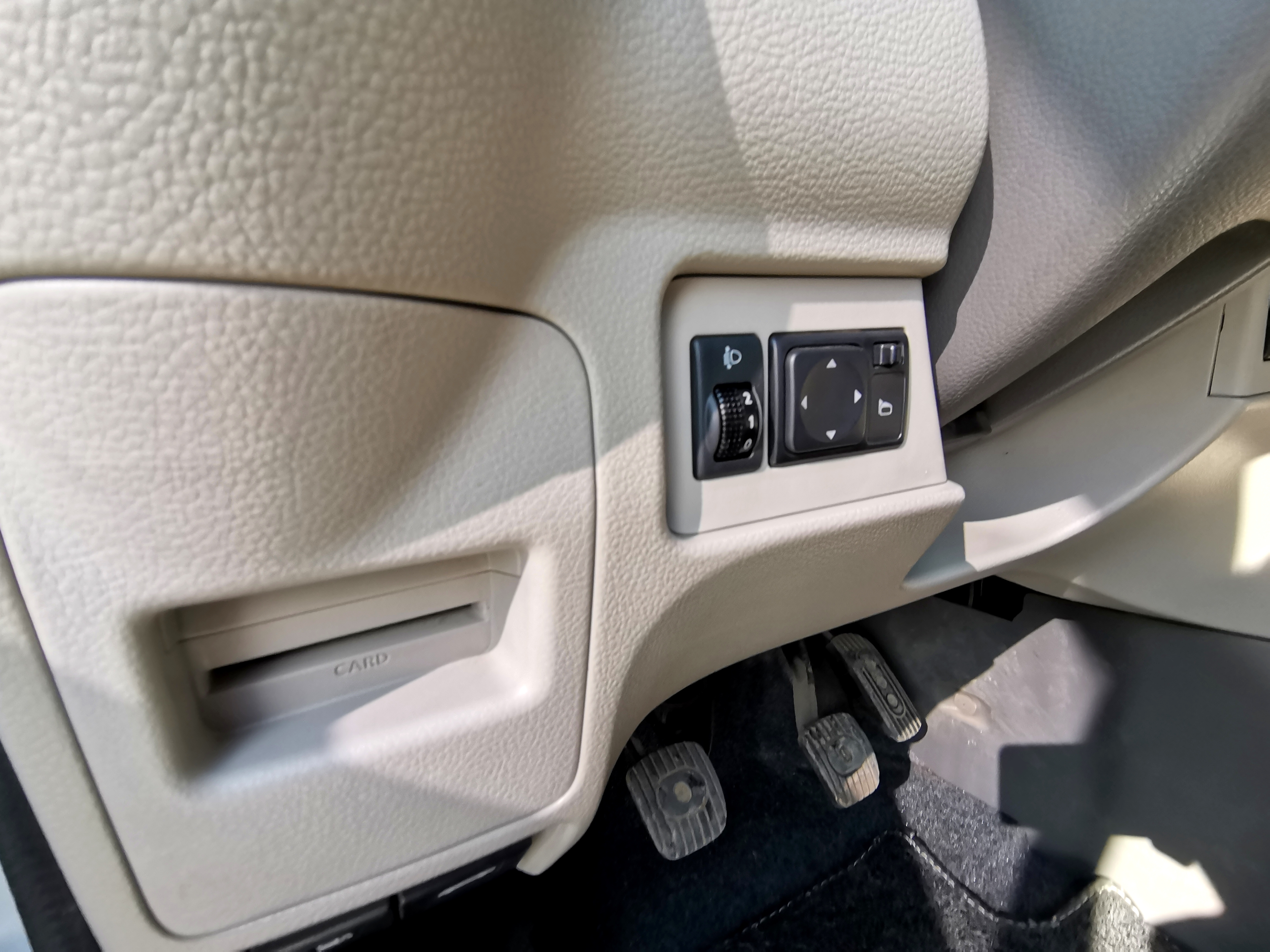 拉人载货两用车推荐,拉人拉货两用小车