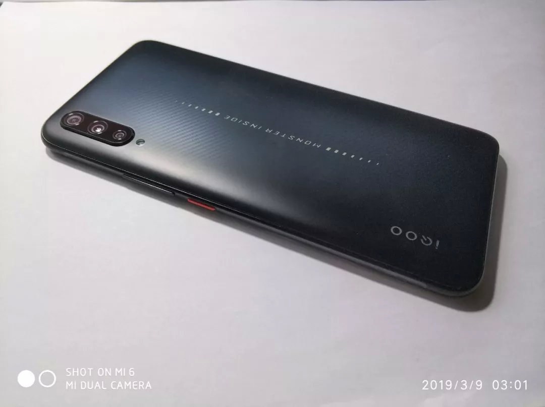 iqoo深度评测,iqooz7手机评测