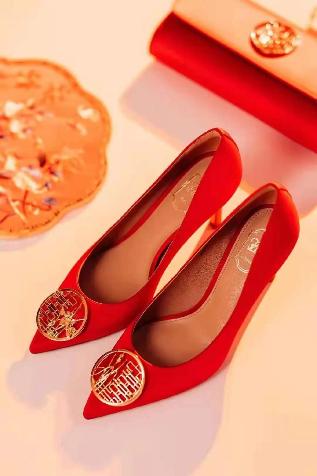 哪个牌子的婚鞋好,什么牌子婚鞋最好