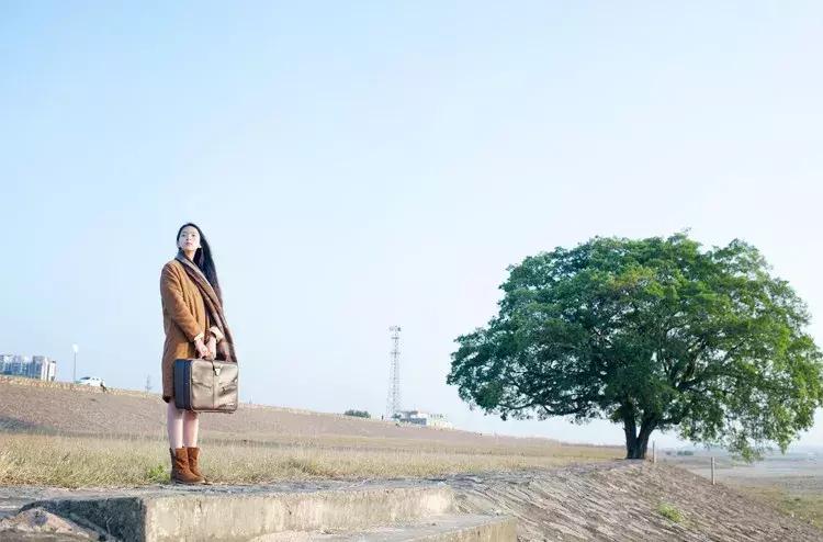 不给别人制造麻烦也是一种慈悲,不给别人添麻烦的最高境界