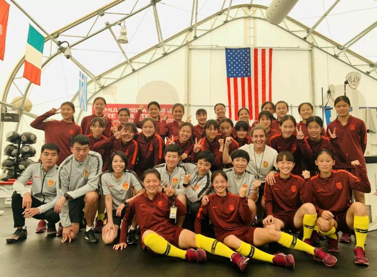 深度|香港教练谈国足青训：1年集训300天，缺乏校园生活