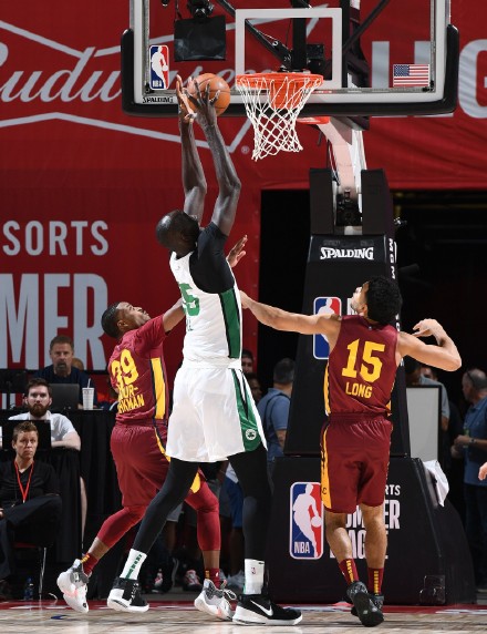 法尔个人资料身高臂展,法尔身高臂展体重