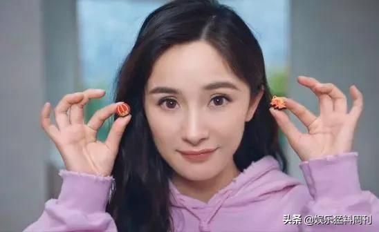 杨幂被批颜值下降,杨幂近照变脸