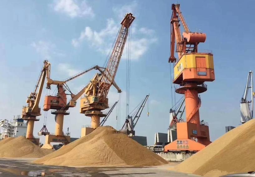 沙漠那么多沙子为什么不用来建房,沙漠的沙子为什么不能做建筑砂