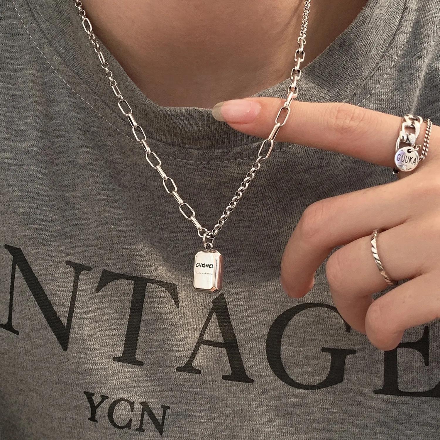 轻奢小众钛钢毛衣链,大牌毛衣链女款推荐