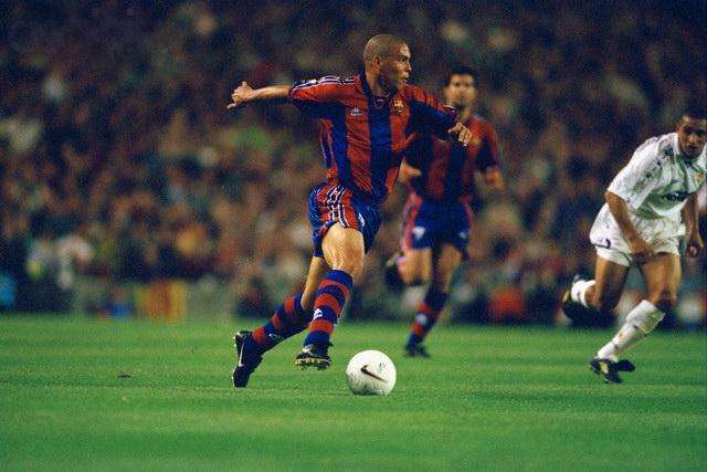 足球你最喜欢哪个中锋,如果你是球员进球怎么庆祝