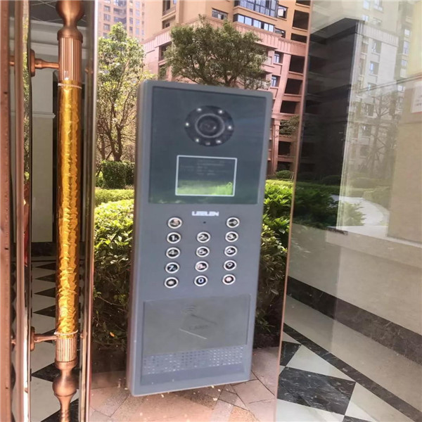 已经交房一年半有装修时间规定吗,已交房要不要及时办房产证