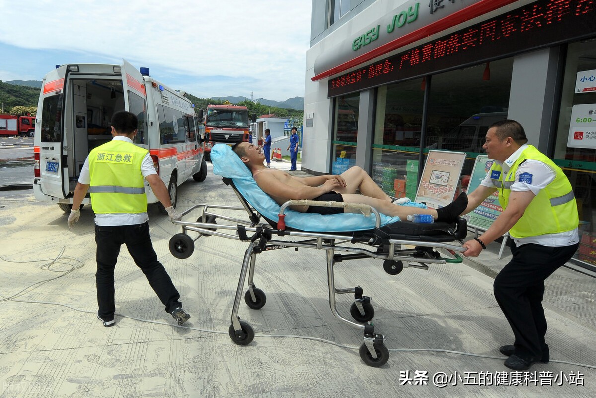 夏季中暑预防与救护措施,夏季中暑急救小诀窍