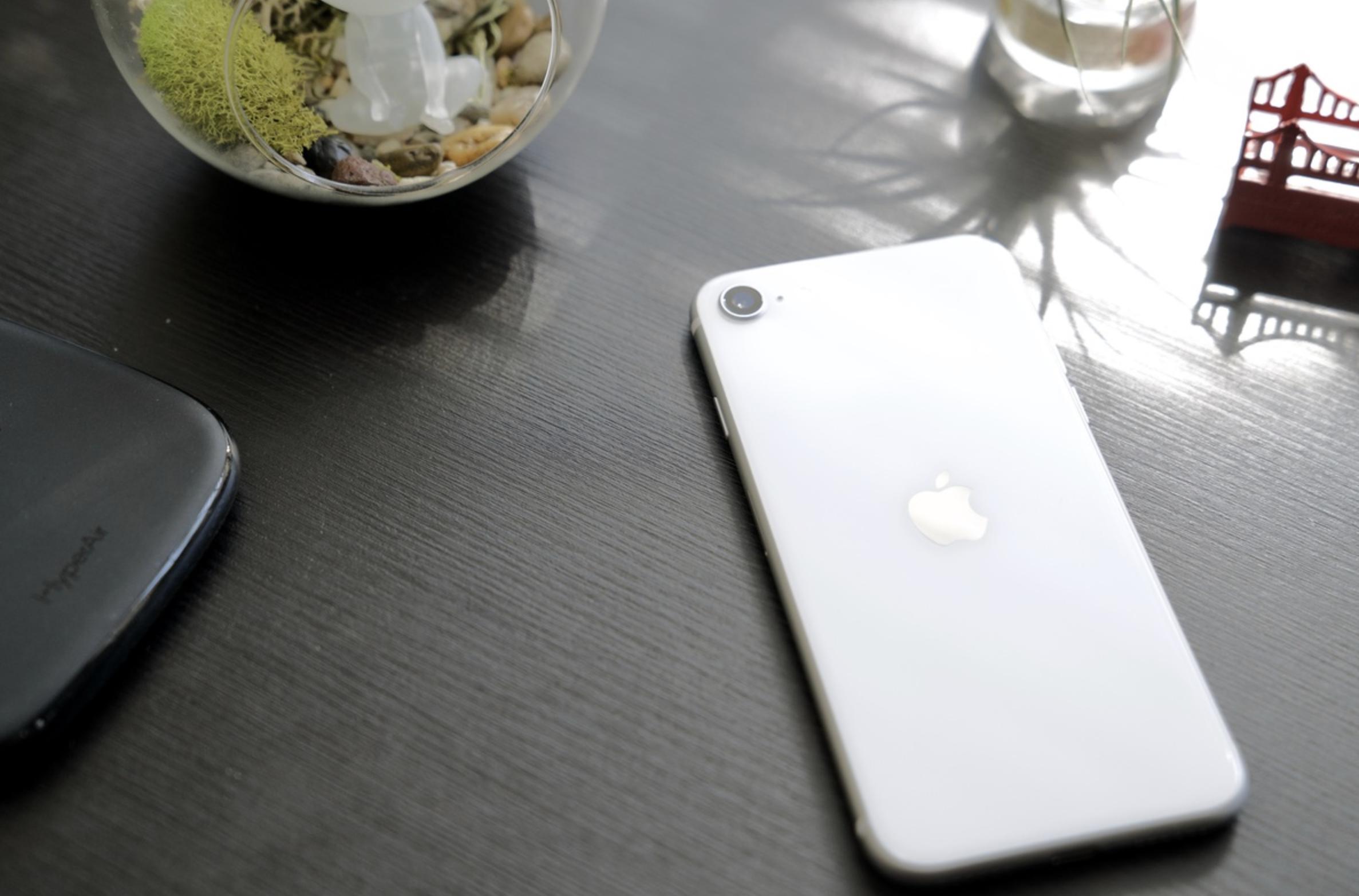 来了!iPhoneSE2020评测:A13仿生芯片加成,软件摄影“新星”