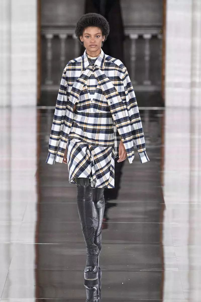 波司登羽绒时装周,波司登伦敦时装周中国红