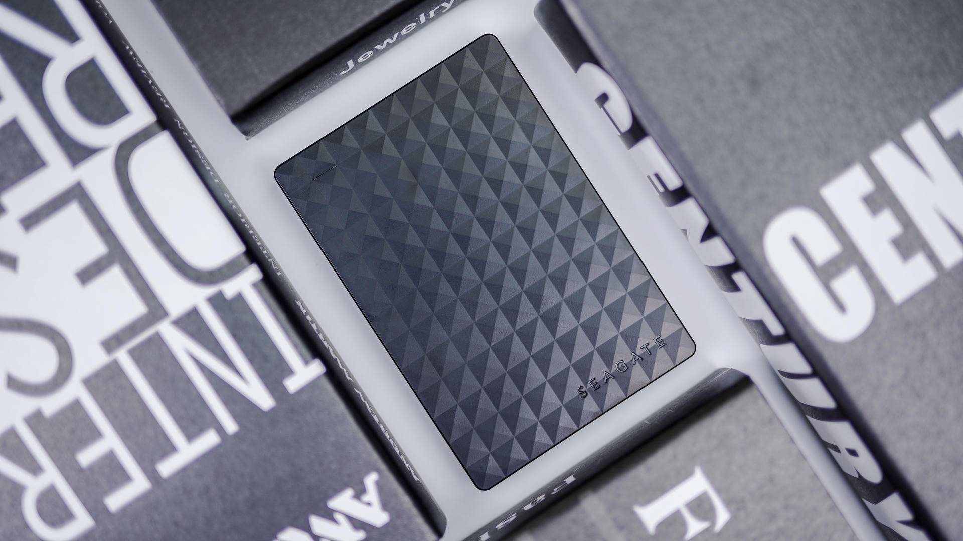 希捷硬盘数据存储哪个比较靠谱,希捷移动硬盘的评测