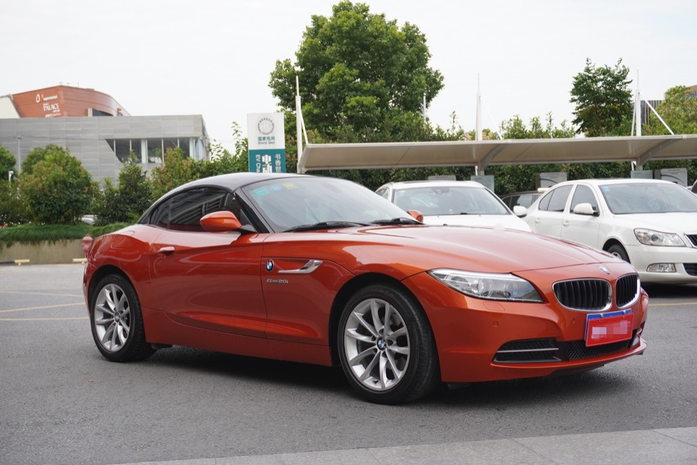 20多万买新宝马,花6万买了台敞篷宝马车