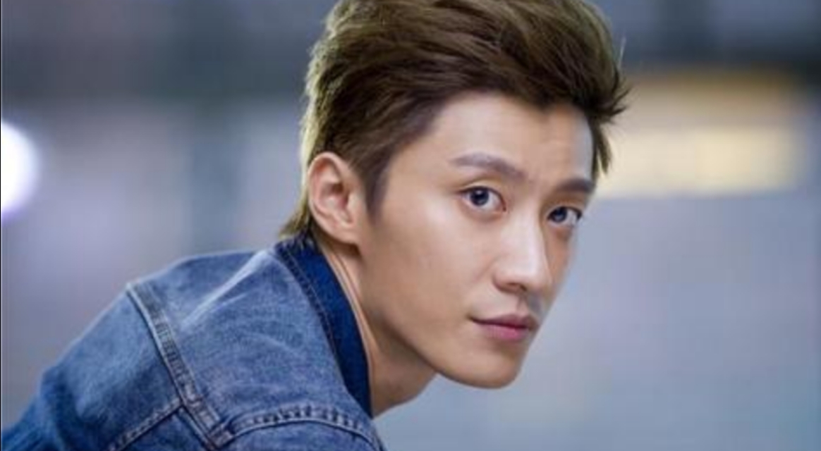 继乔任梁与雪梨抑郁自杀，这位明星也自爆料，曾想结束生命