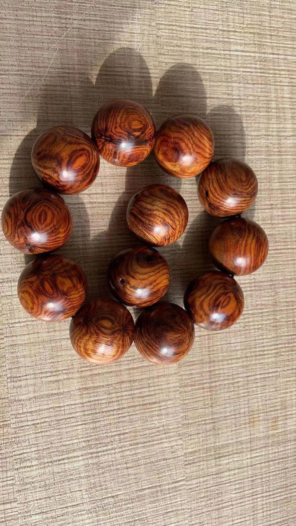 海南黄花梨老家具的鉴别方法,海南黄花梨紫油梨怎么鉴别真伪