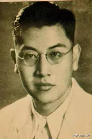 为什么名人的名字都很简单,名人的名字是什么由来的