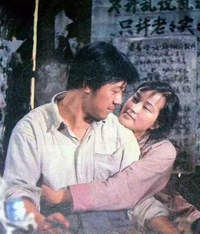 刘晓庆与姜文情史,刘晓庆和姜文几年婚姻