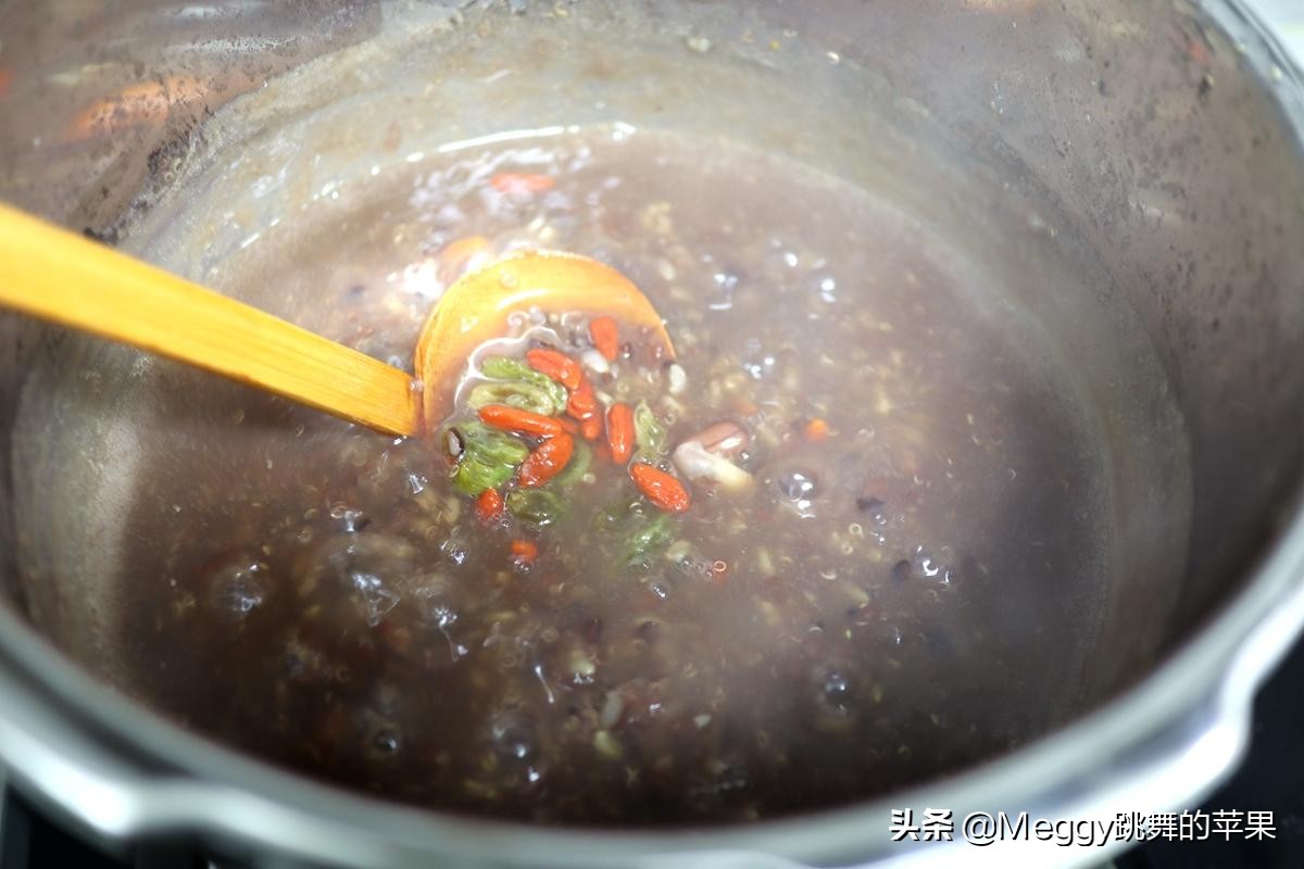 每天一碗粥天天不重样好吃又营养,适合冬天的粥100种做法