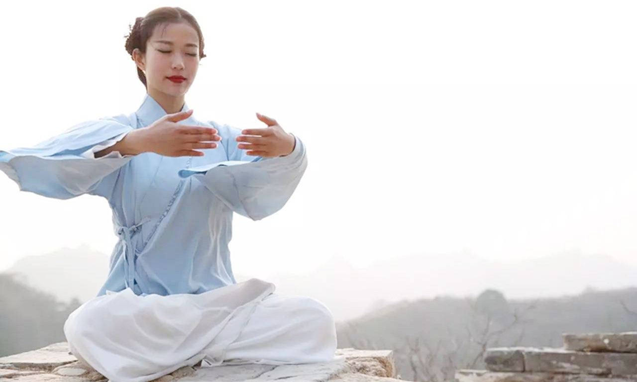 易经中遇到小人怎么办,易经里面讲遇到小人怎么办