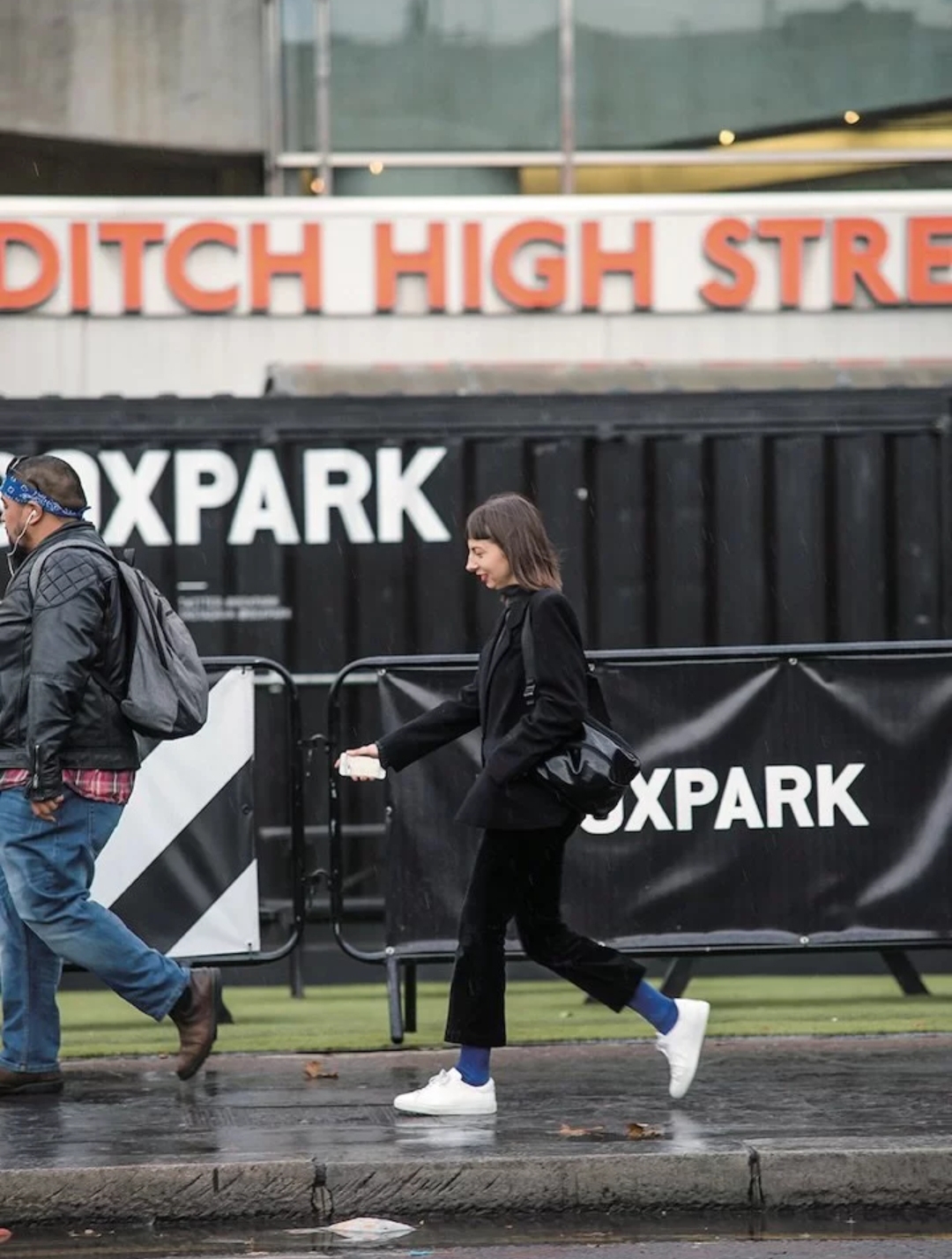 好看的时尚穿搭短视频,好看的穿搭现实生活