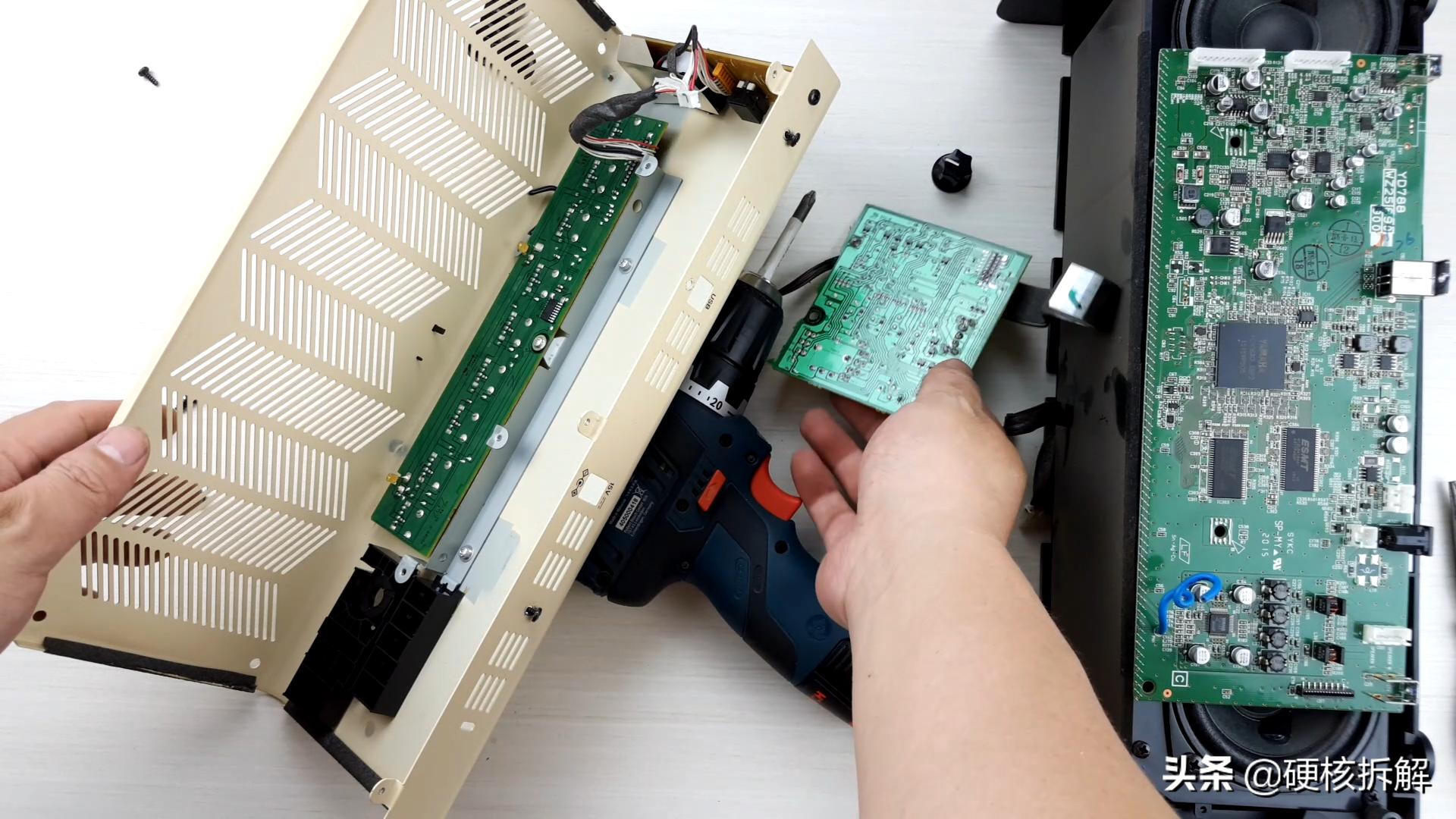 Yamahathr10音箱用什么吉他线,雅马哈吉他音箱thr1011使用方法