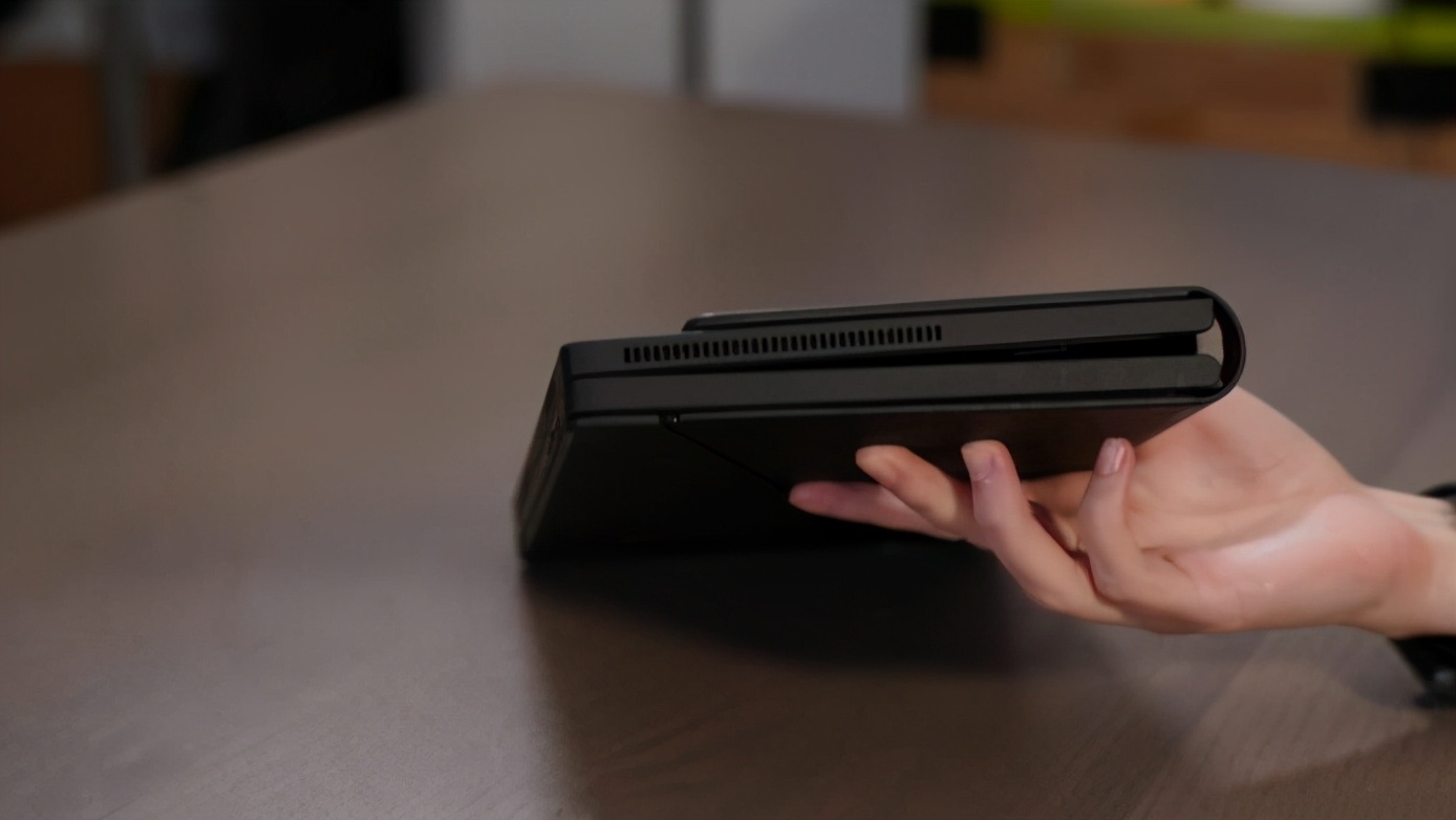 联想thinkpadx1fold512g测评,thinkpadx1fold折叠屏电脑开箱