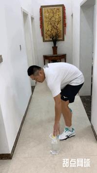 网球正手击球步法练习,网球正手击球步法总不到位