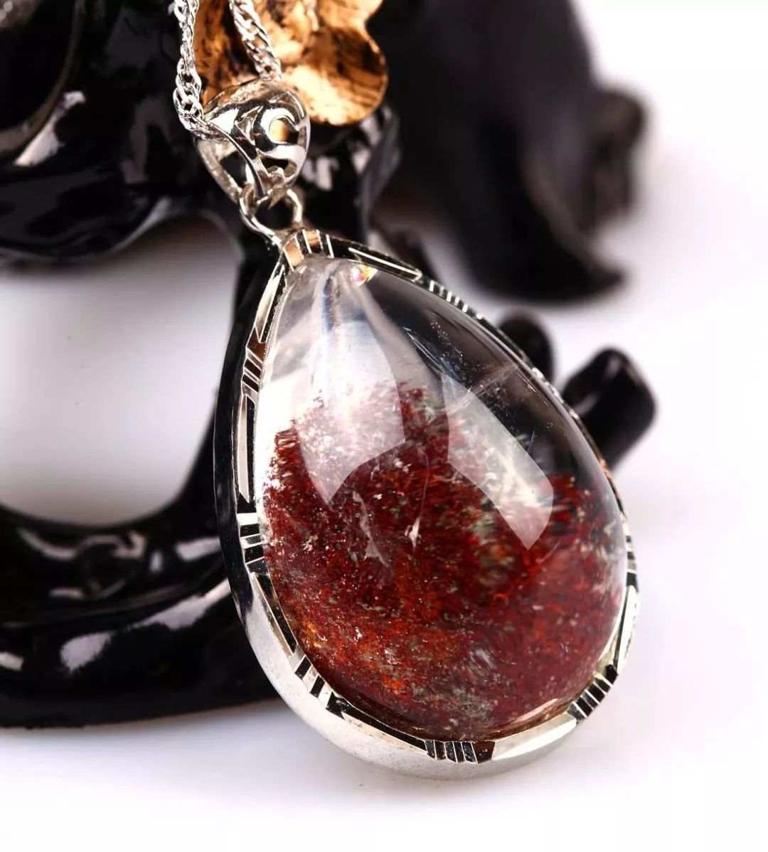 如何辨别水晶是真的还是假的,哪种水晶造假成本比真品还高