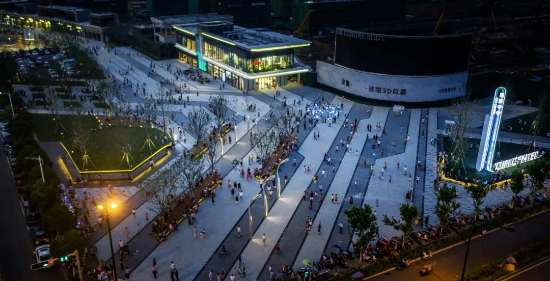 绗涗笢鑷诲搧,绗涗笢鑷诲搧浜戞箹鍗侀噷