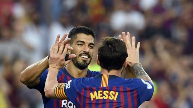 足坛超巨伊布,巅峰伊布和苏牙谁更强