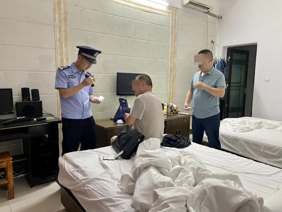 【“2021•禁毒夏季攻势”】出动1300多警力，来宾公安启动大排查、大整治、大收戒专项行动