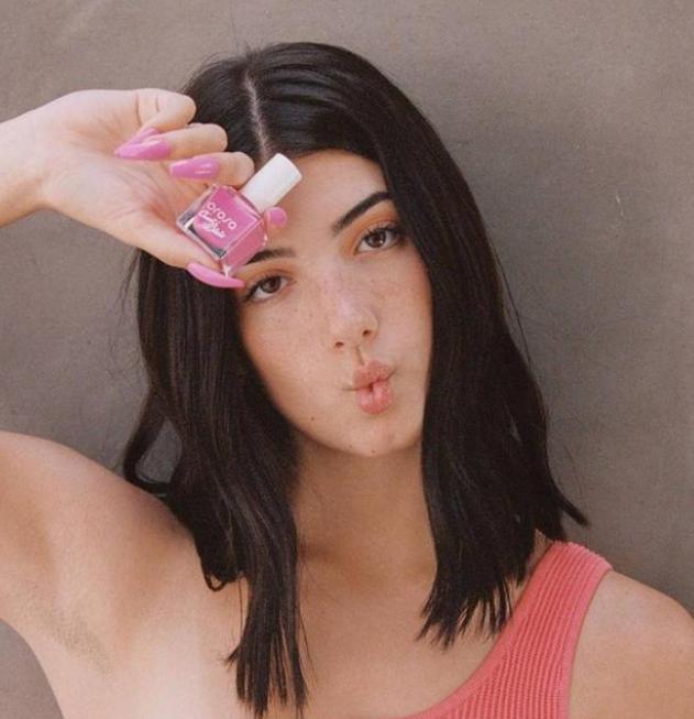 粉丝破亿，翻版“卡戴珊家族”和“高智商”黑人小哥有什么魔力？