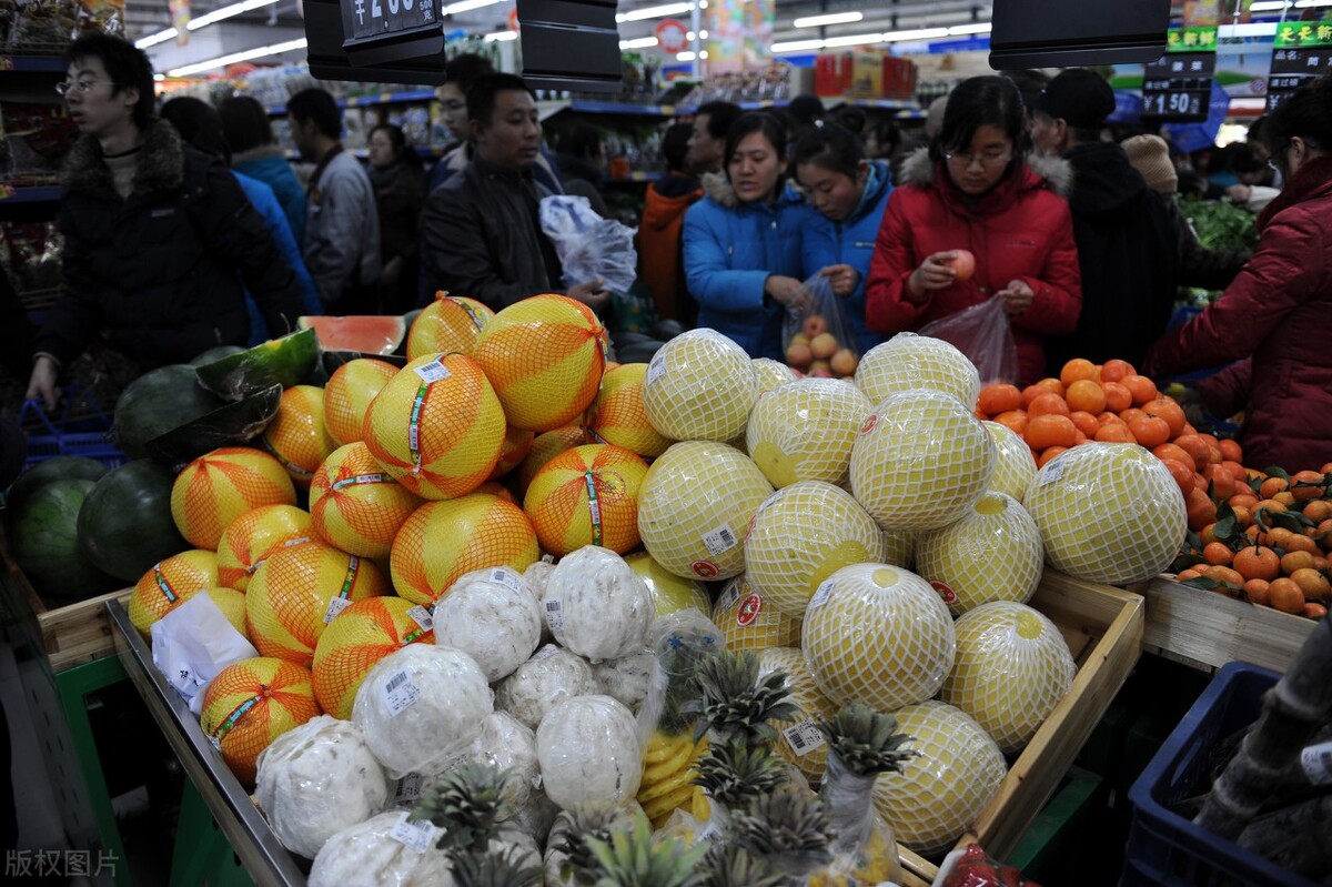 广州开水果店一年能赚多少钱,开水果店一年赚200多万