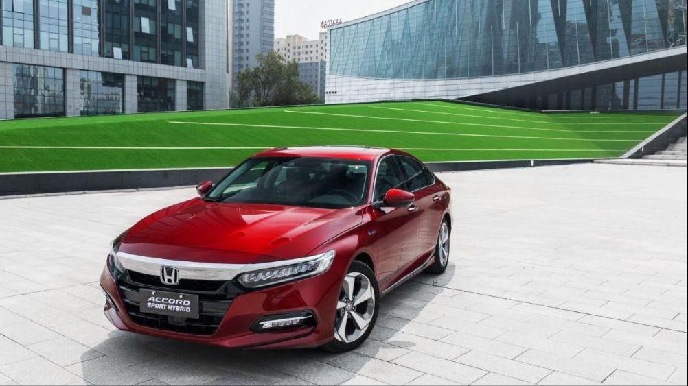 本田雅阁续航2000公里是骗人吗,续航2000km油电混合雅阁