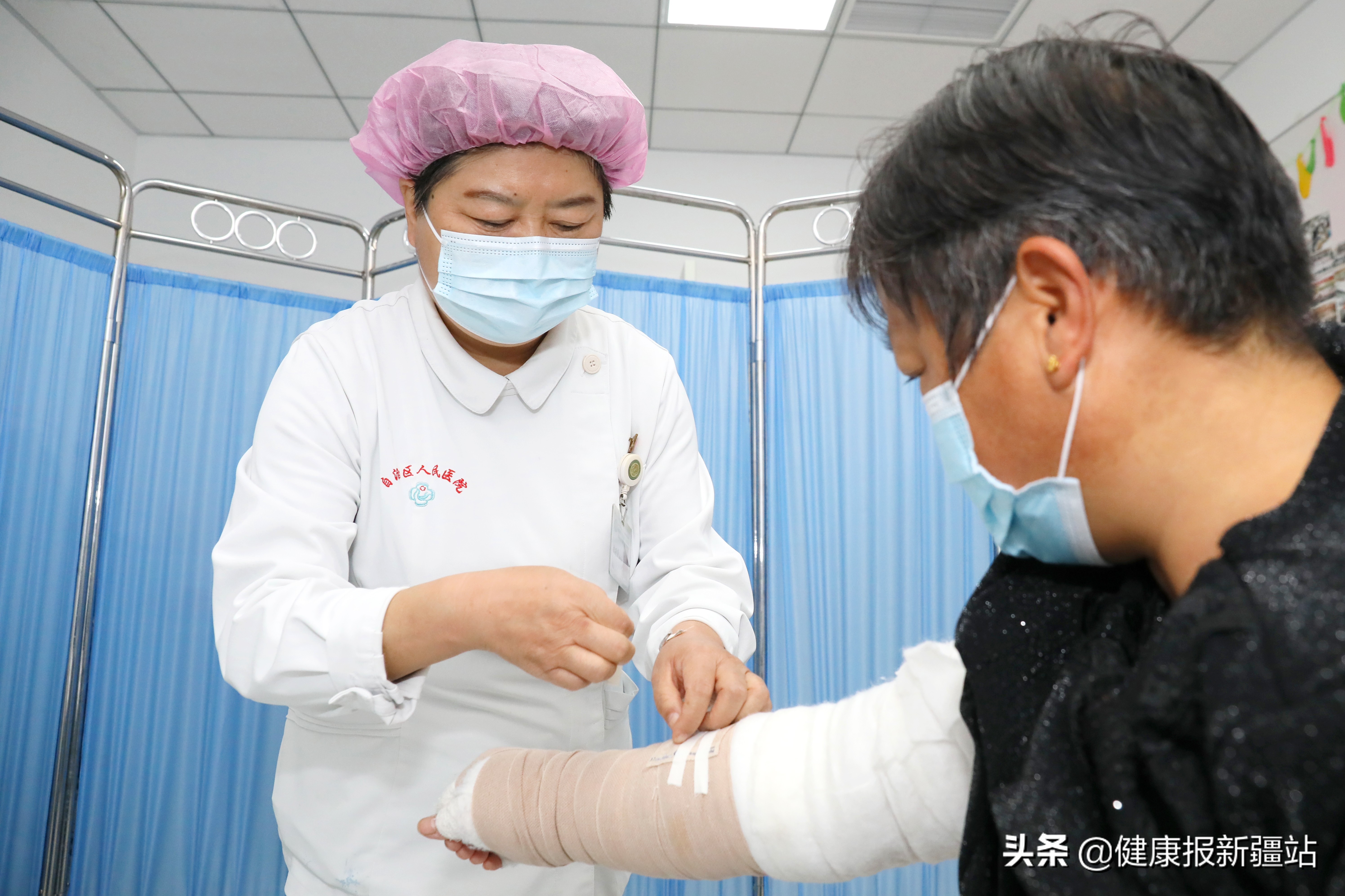 乌市治疗淋巴水肿哪家医院强,新疆淋巴水肿综合消肿治疗的医院