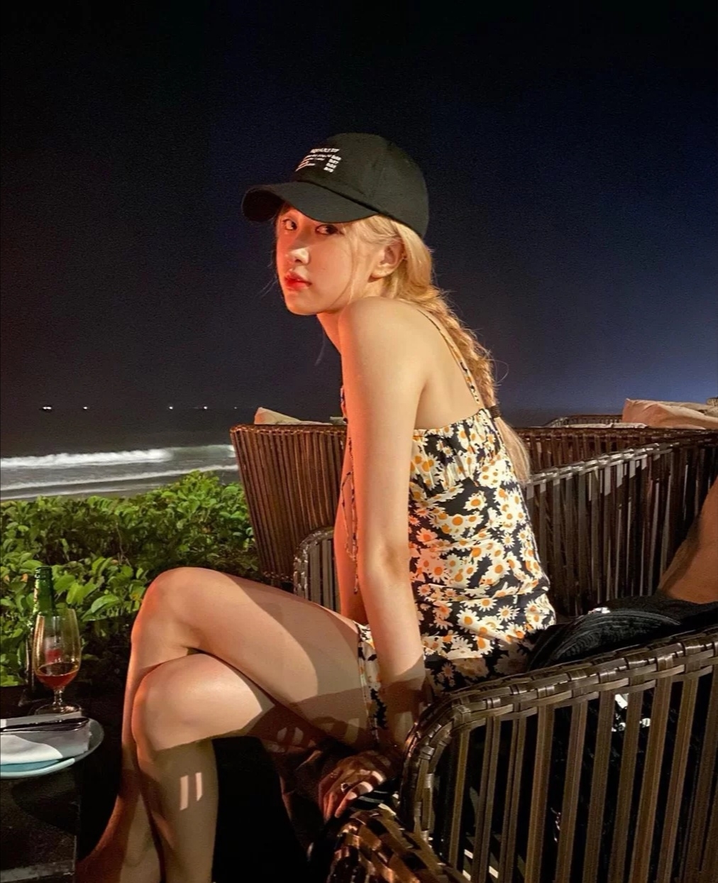 澳洲野玫瑰朴彩英*服私**穿搭，冷艳有气质，不愧是台风超棒的爱豆