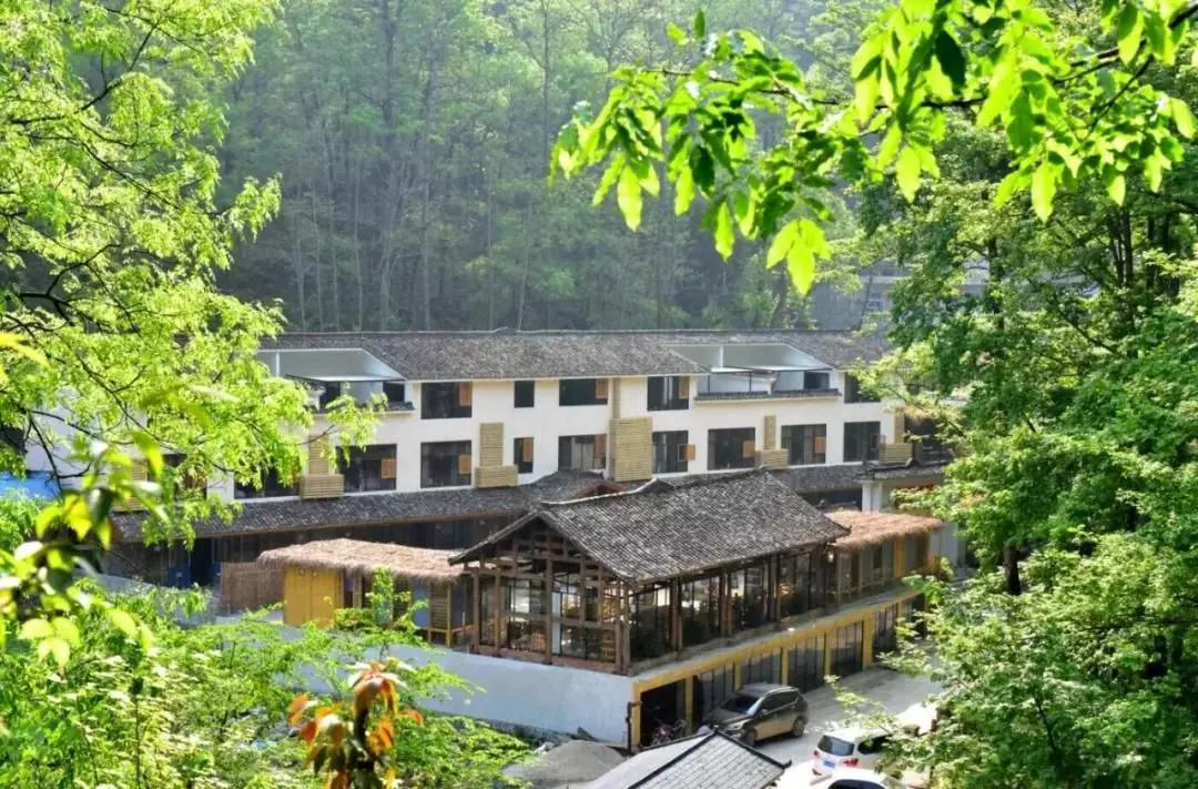 百色凌云玻璃桥旅游景区,百色玻璃桥景区