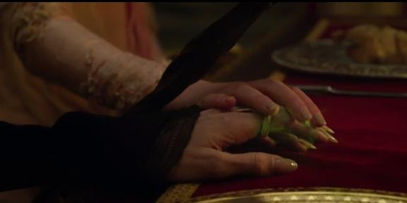 一见婆婆忘了娘《沉睡魔咒2》值得一看的傲娇老干妈怼婆婆