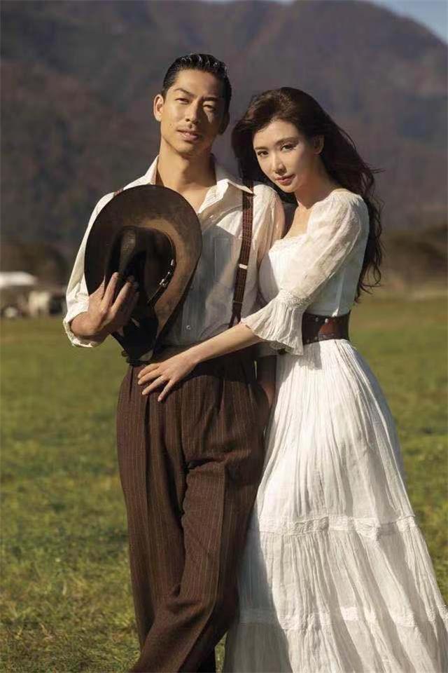 林志玲脸型变化遭质疑,林志玲年轻图片