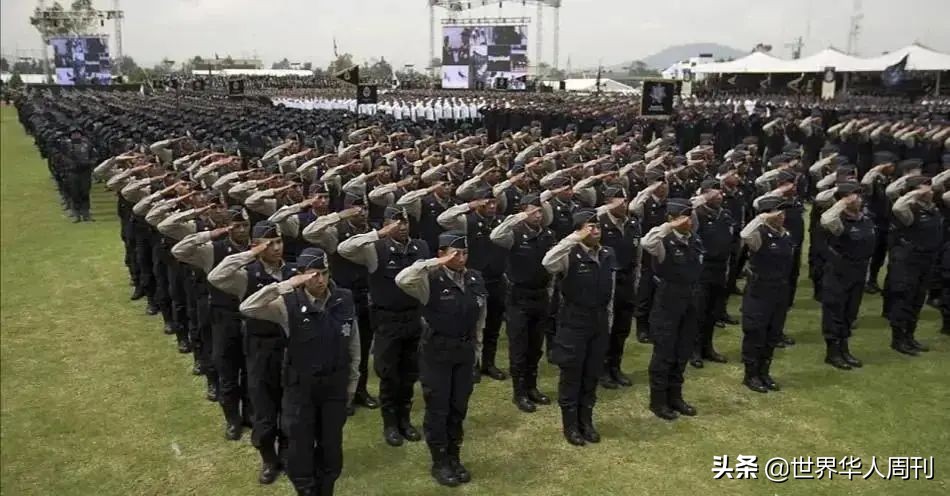 最“强悍”的首富：打败盖茨、和乔布斯交好，政府和毒枭都畏惧他