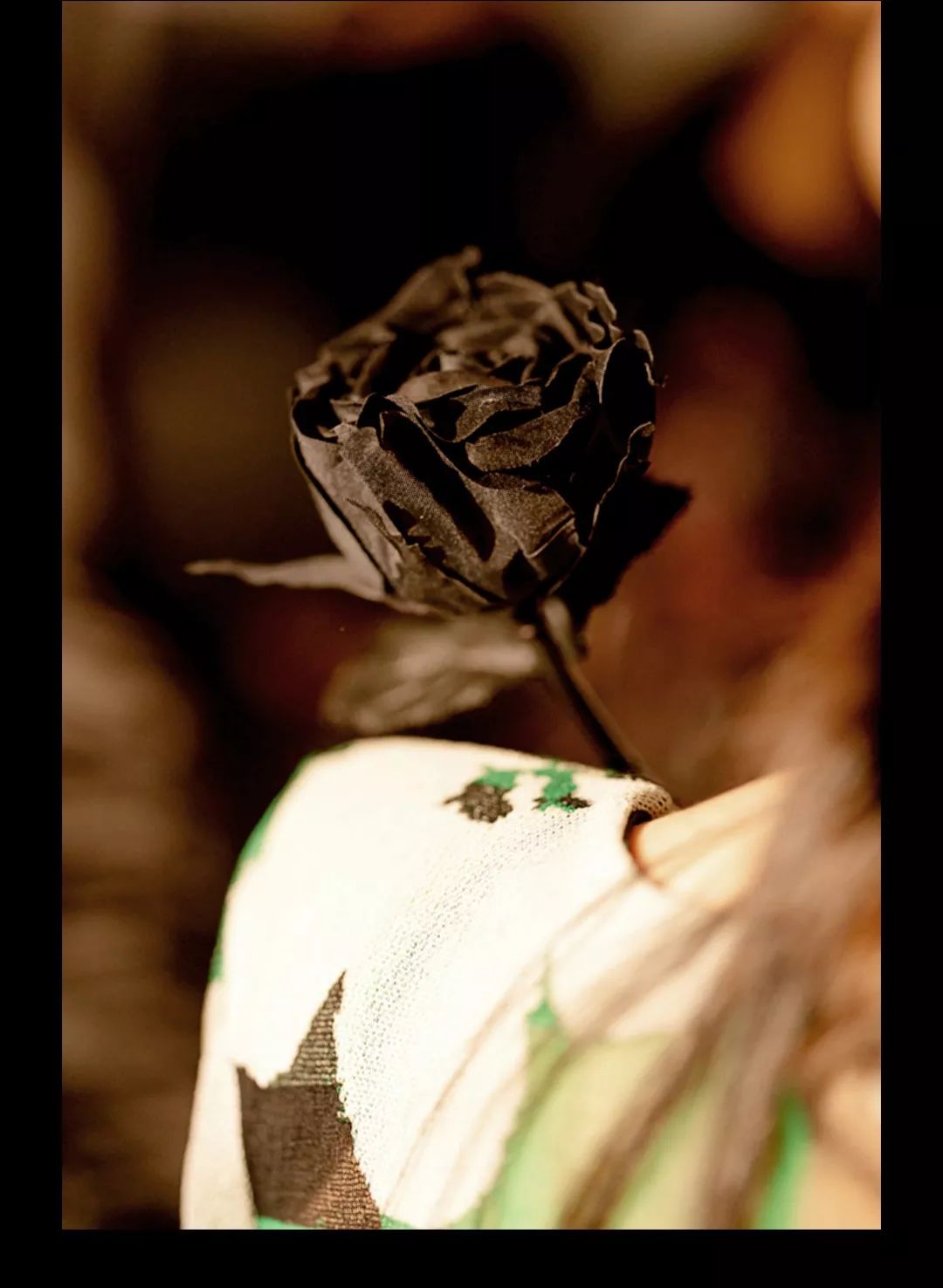 长得帅的人,事业都会成功!艺术家丁勇与他的冒险人生