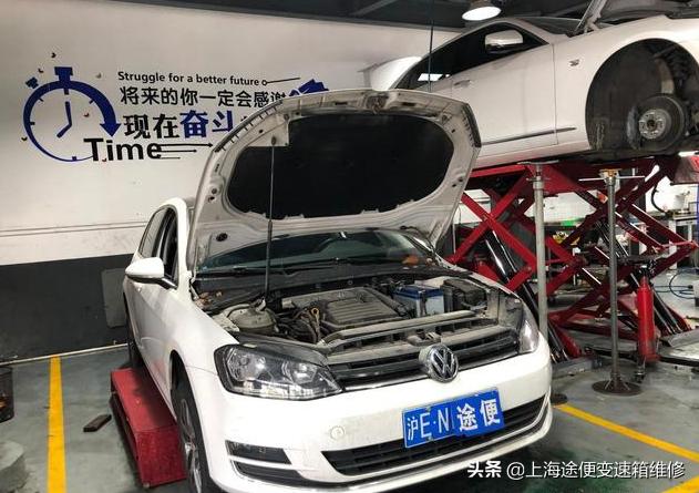 高尔夫干式双离合变速箱异响,高尔夫7变速箱异响