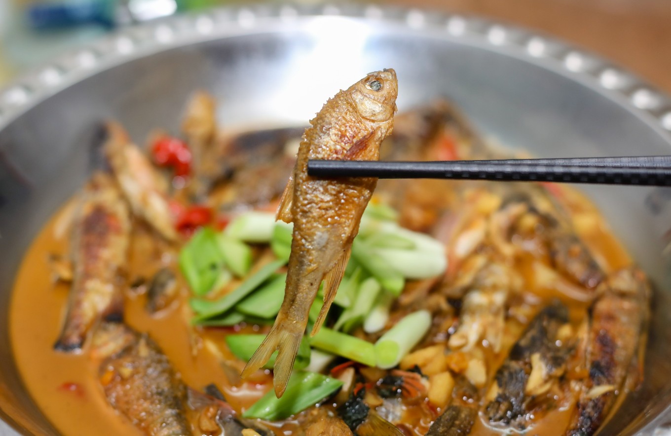 桐庐山湾湾漂流门票多少,桐庐山湾湾漂流景区在什么地方