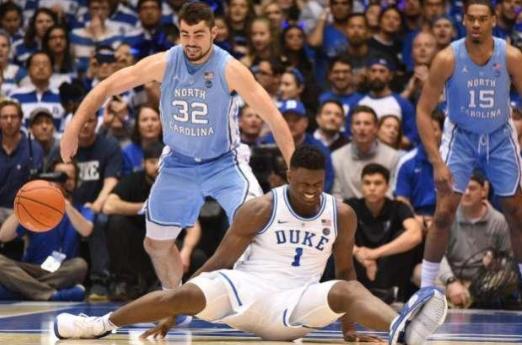 字母哥暴扣马修斯,马修斯垫脚杜兰特