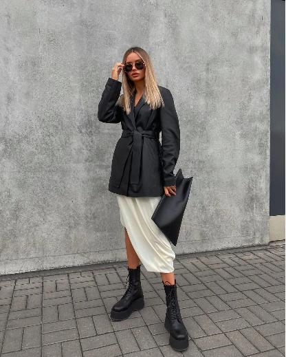 试试这3件保暖还显身材的外套,这几件外套小个子穿更好看