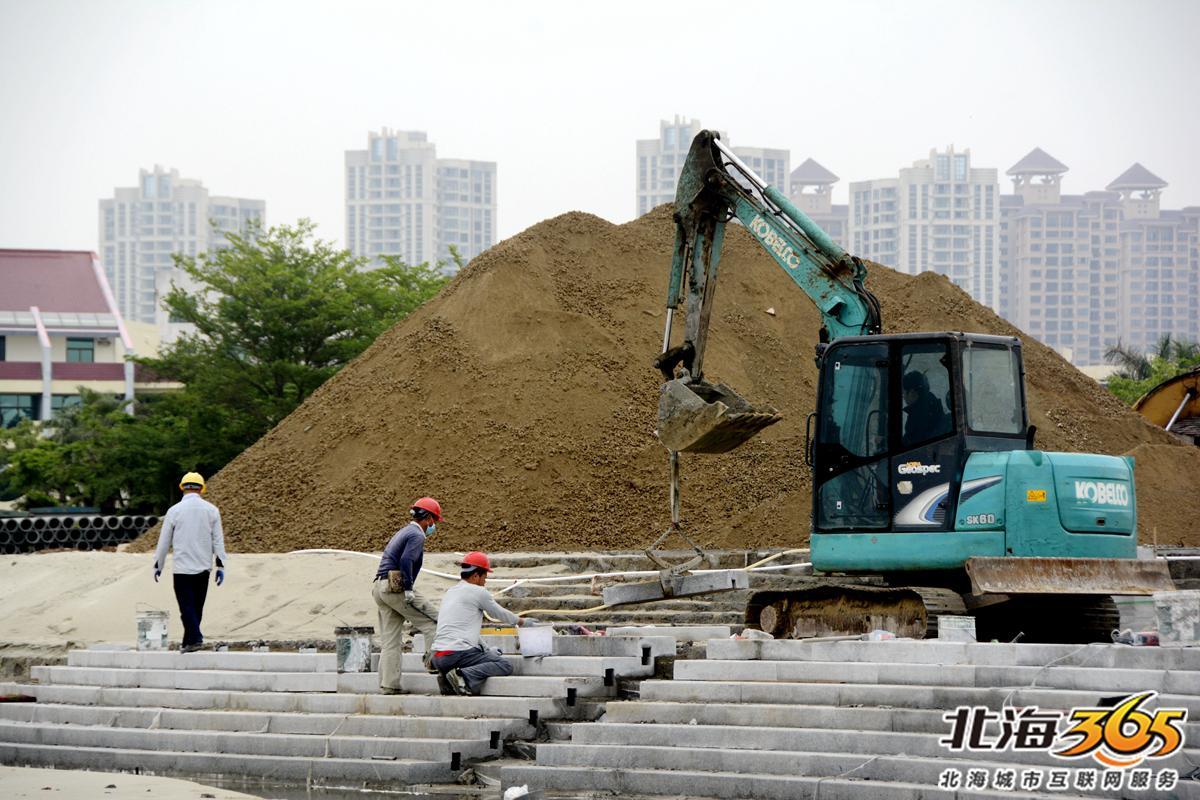 档次提升!北海新“潮”雕初见规模,台阶向海延伸呈现波浪形