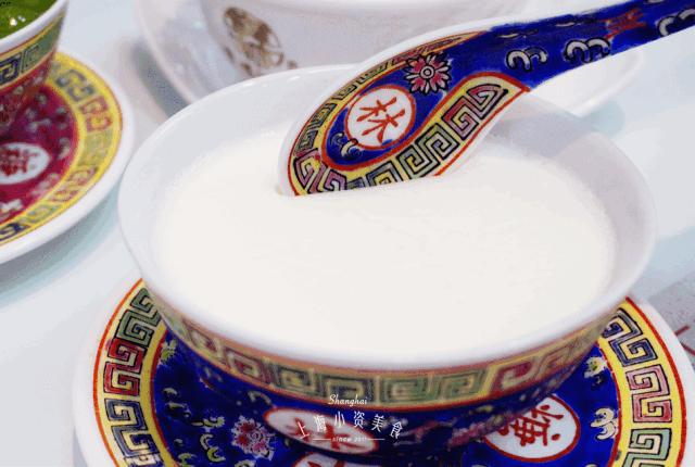 魔都独一碗的翡翠糊，入口超级浓郁细滑