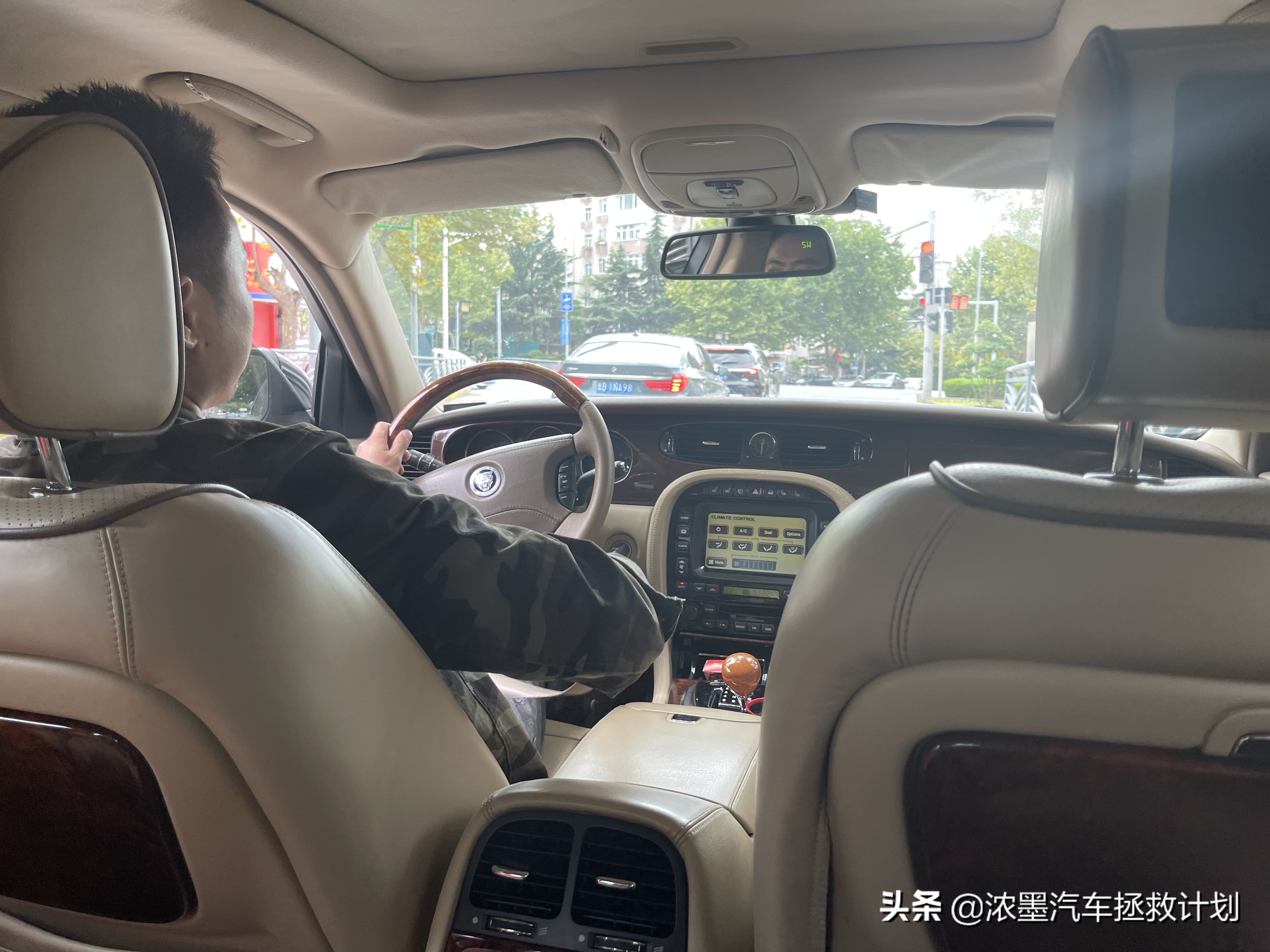 专业维修整备老款捷豹xj系列,老款捷豹xj整备视频